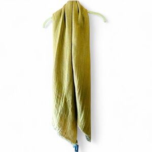 NWT EXPRESS GOLD METALLIC SCARF